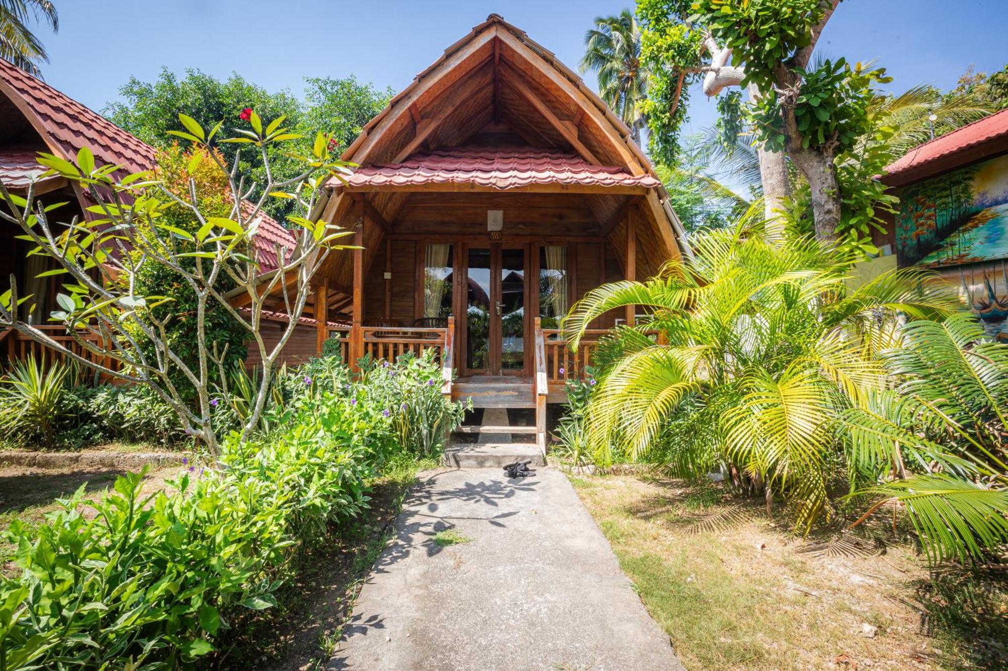 Kubu Sental Cottage Batununggul Buitenkant foto